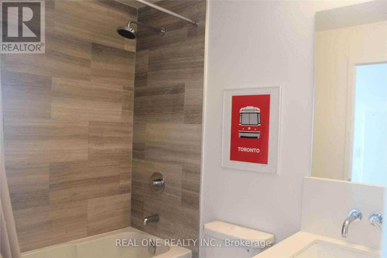 7007 - 88 Harbour Street, Toronto, Ontario  M5J 0C3 - Photo 23 - C13726534