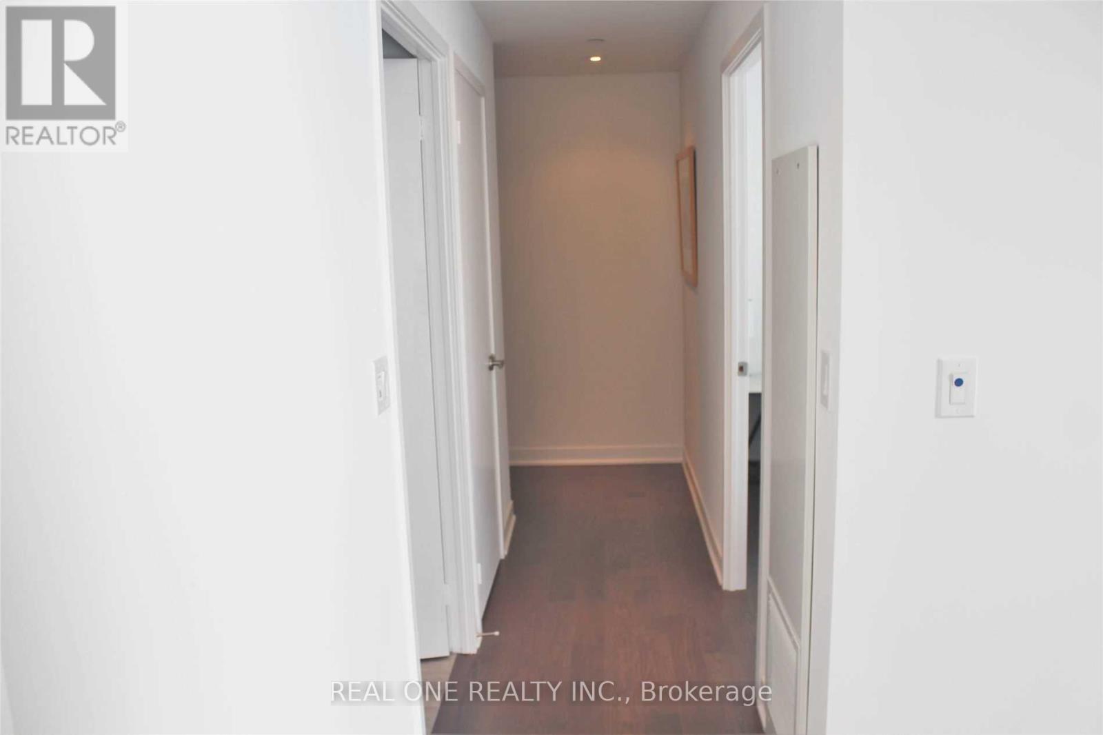 7007 - 88 Harbour Street, Toronto, Ontario  M5J 0C3 - Photo 28 - C13726534