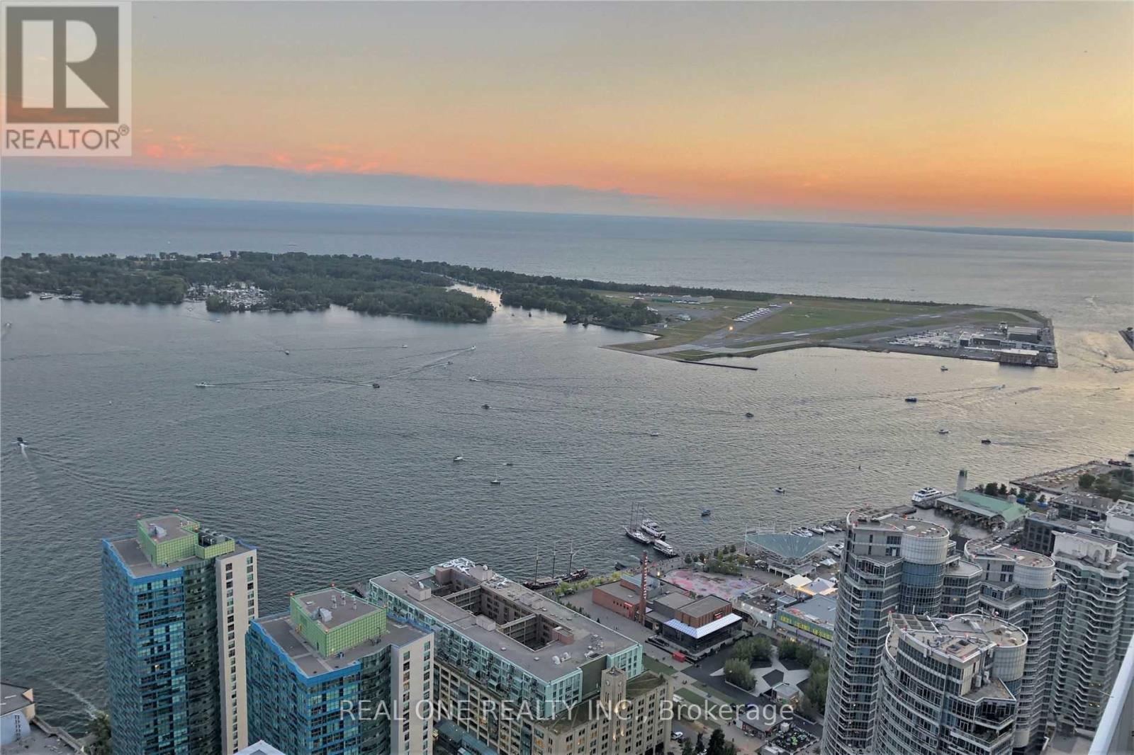 7007 - 88 Harbour Street, Toronto, Ontario  M5J 0C3 - Photo 40 - C13726534