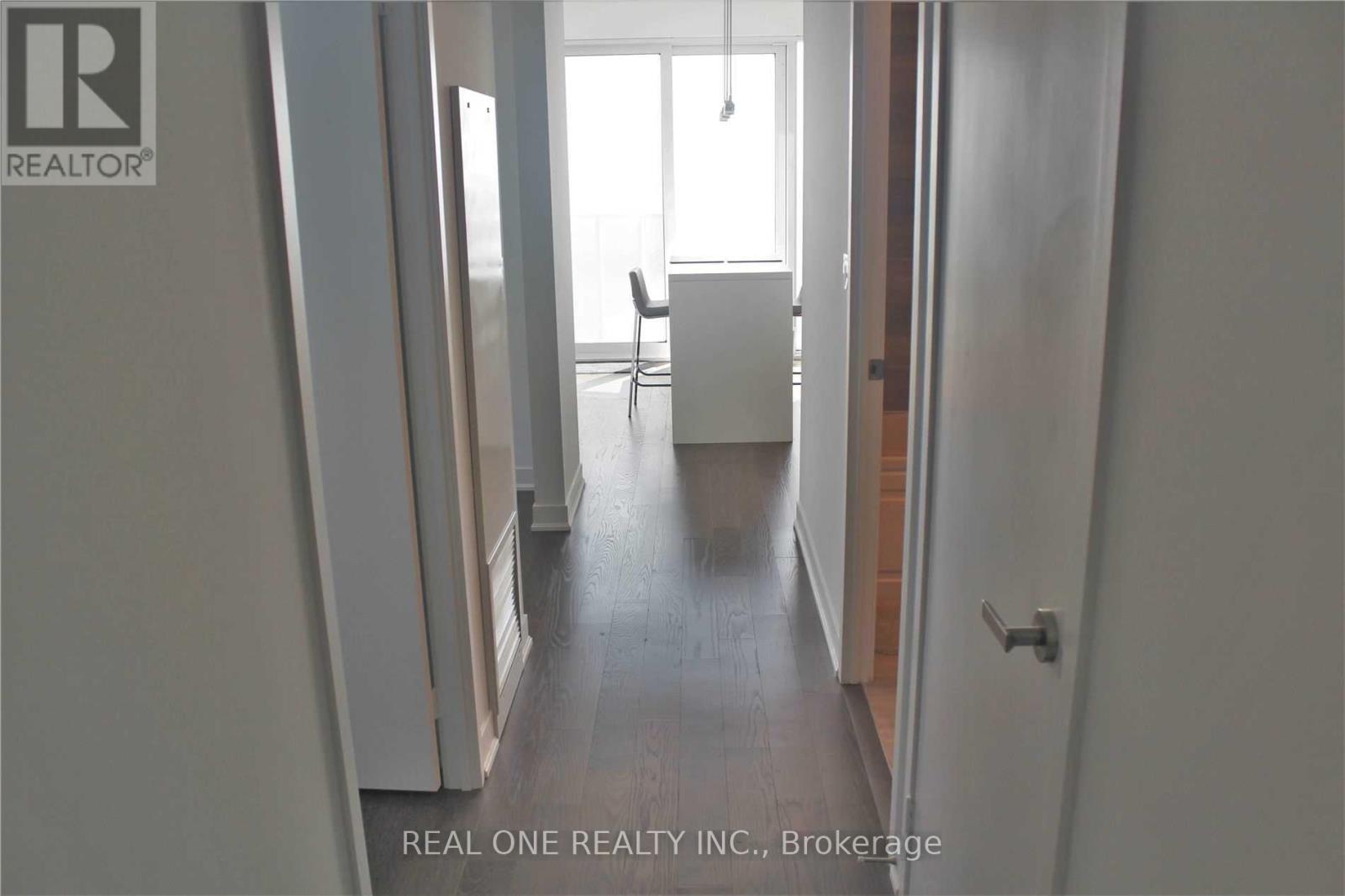 7007 - 88 Harbour Street, Toronto, Ontario  M5J 0C3 - Photo 7 - C13726534