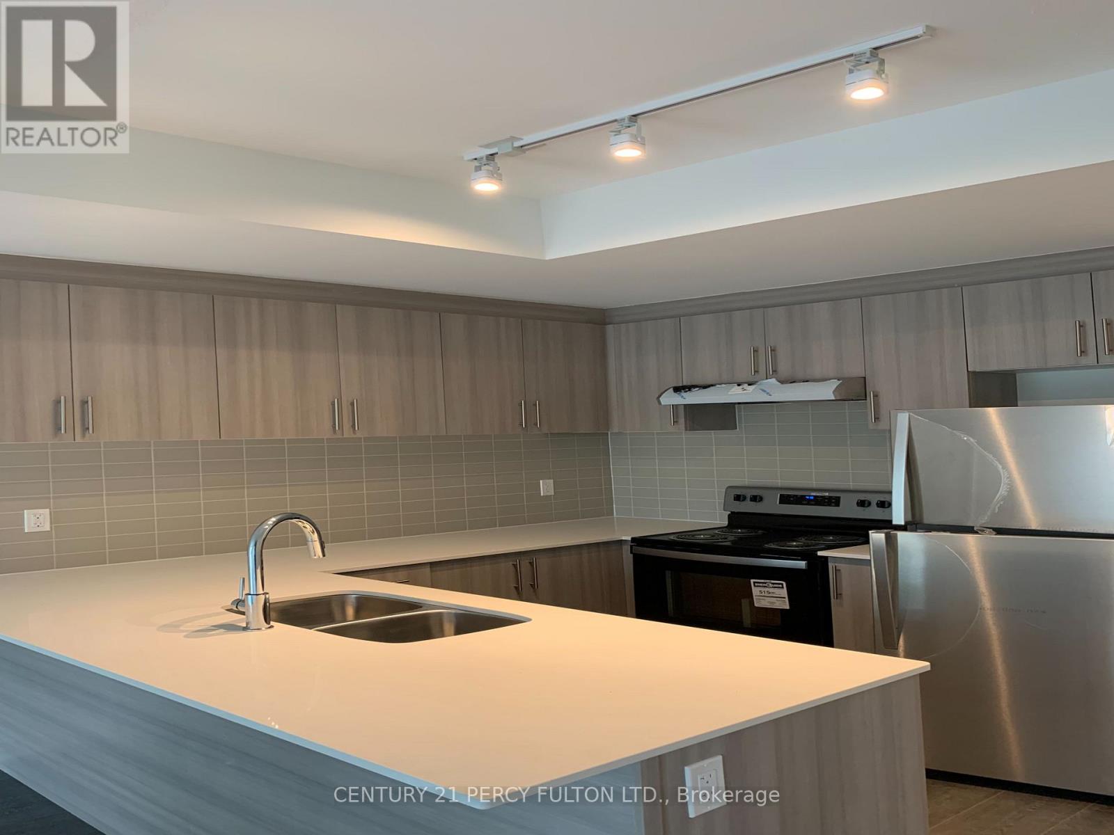 9b Falaise Road, Toronto, Ontario  M1E 0C5 - Photo 9 - E13726522