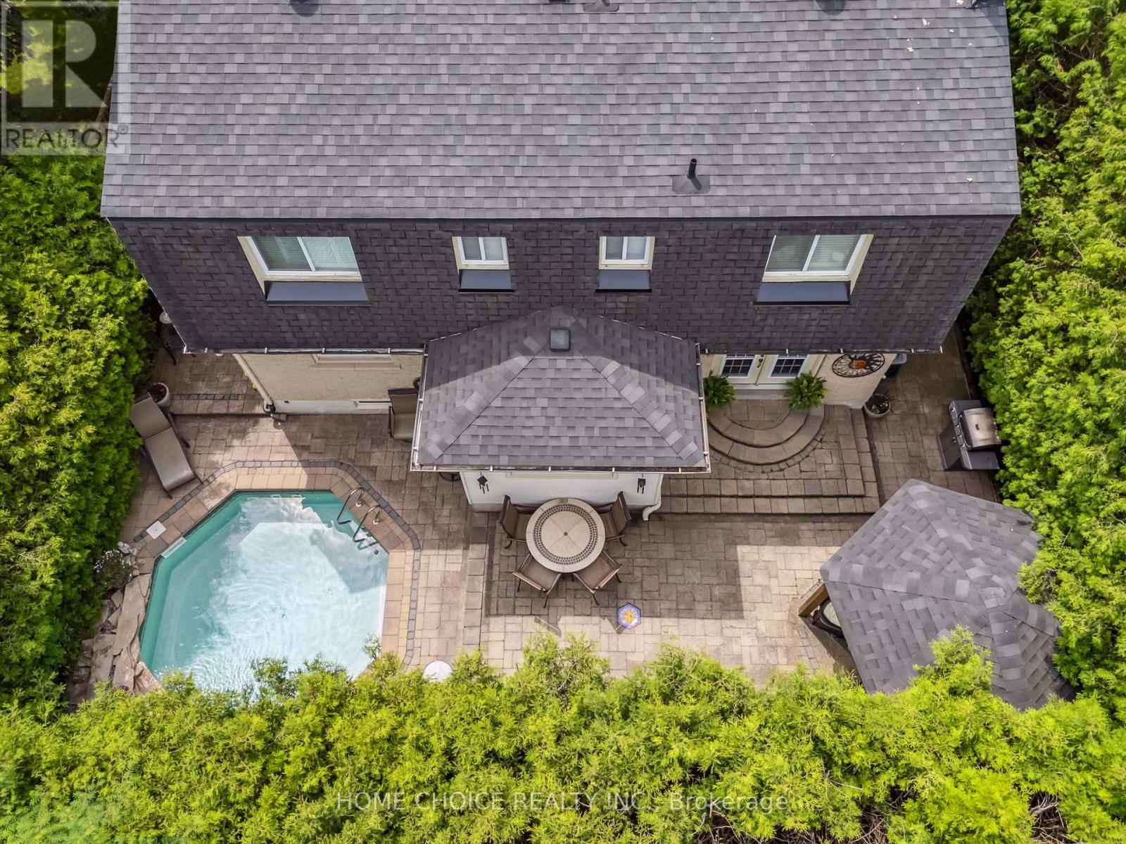 1206 Northgate Crescent, Oshawa, Ontario L1G 7C5 - Photo 5 - E13726532