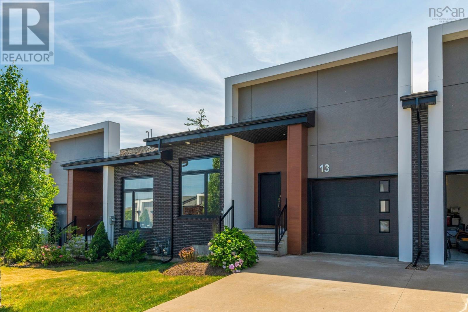 13 Helen Creighton Court, Bedford, Nova Scotia