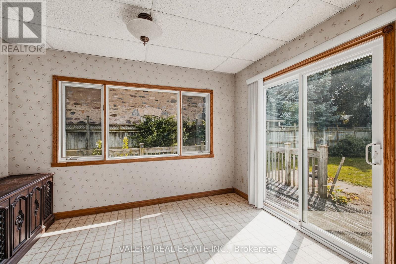 34 Chalmers Street N, Cambridge, Ontario  N1R 5B7 - Photo 11 - X13726462