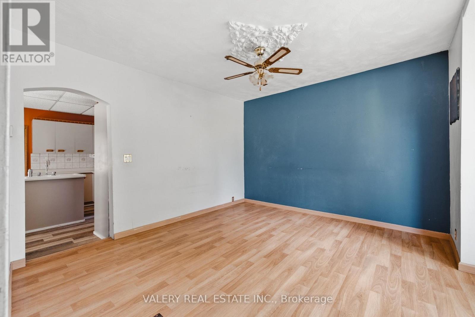 34 Chalmers Street N, Cambridge, Ontario  N1R 5B7 - Photo 4 - X13726462