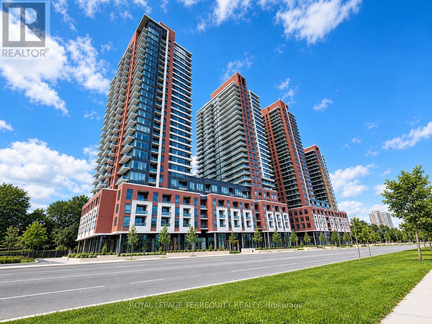 1015 - 4010 EGLINTON AVENUE W, Toronto, Ontario