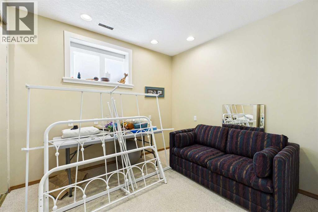 73 Brightondale Parade SE, Calgary, Alberta  T2Z 4G5 - Photo 33 - A2340775