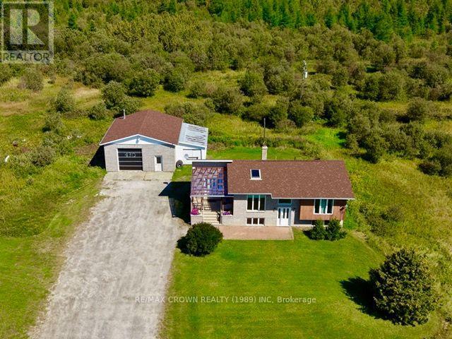 430 Highway 11, Mattice-Val Cote, Ontario  P0L 1T0 - Photo 3 - T13726566