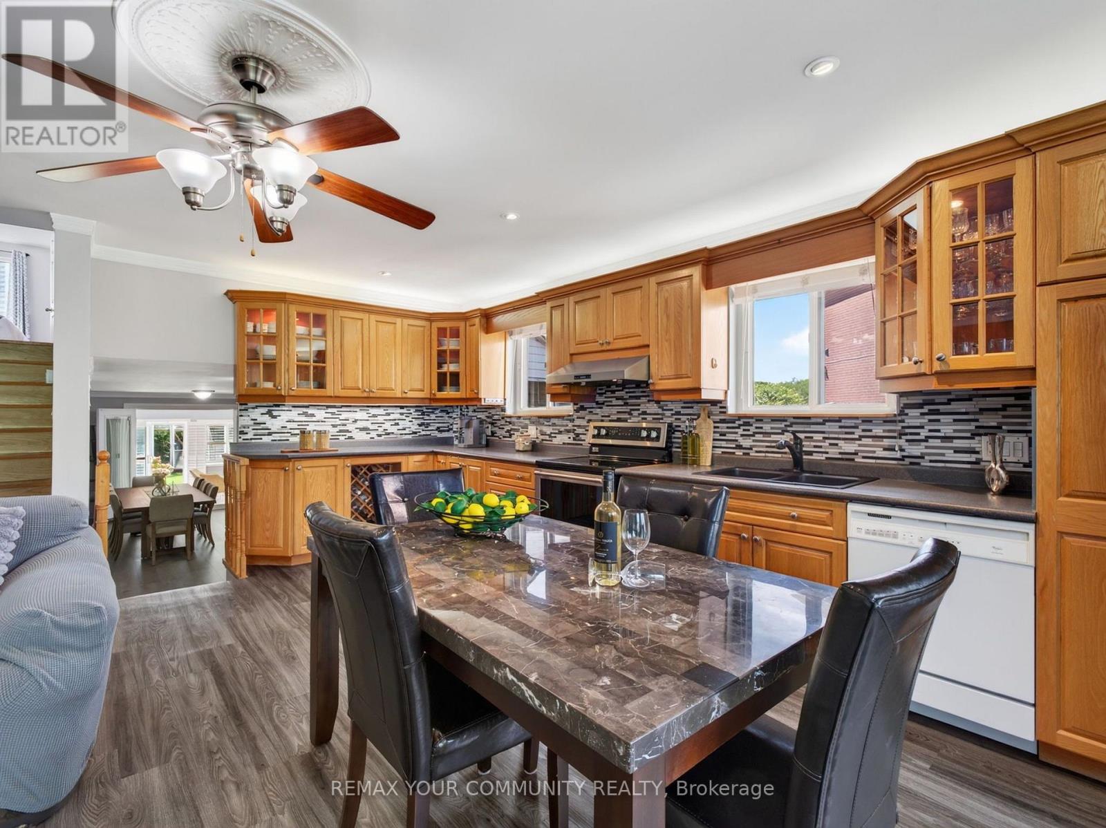 36 Crossbow Crescent, Toronto, Ontario M2J 3M4 - Photo 14 - C13726552