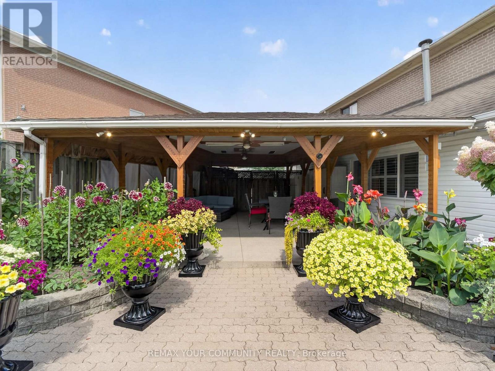 36 Crossbow Crescent, Toronto, Ontario M2J 3M4 - Photo 37 - C13726552