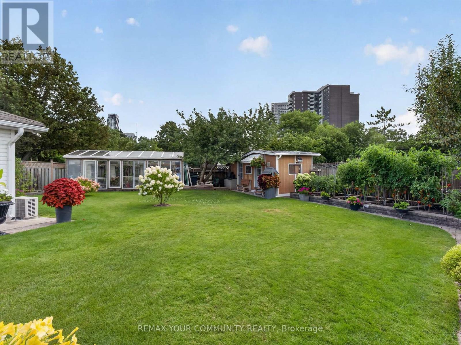 36 Crossbow Crescent, Toronto, Ontario M2J 3M4 - Photo 42 - C13726552
