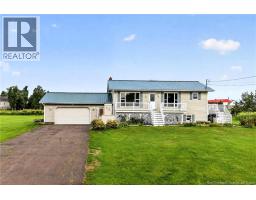 31 Brun Street, Beaubassin East, New Brunswick