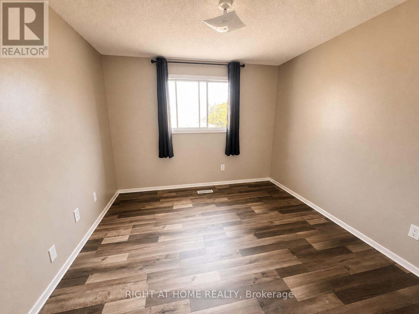 569 Hayward Crescent, Milton, Ontario L9T 4T8 - Photo 14 - W13726554