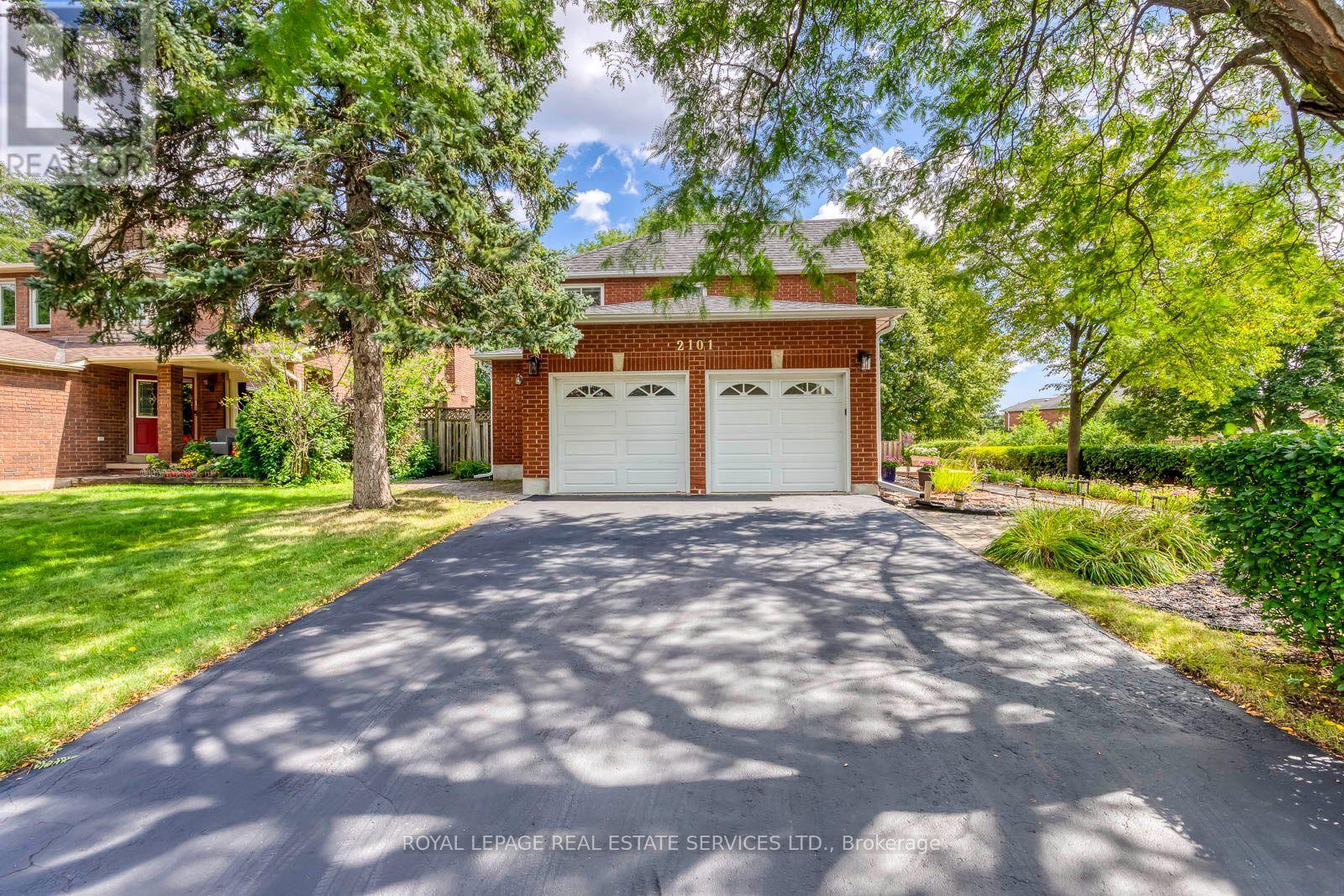 2101 Galena Crescent, Oakville, Ontario L6H 4A2 - Photo 3 - W13726558