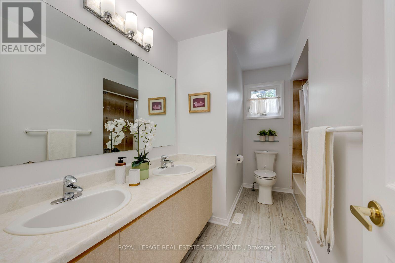 2101 Galena Crescent, Oakville, Ontario L6H 4A2 - Photo 43 - W13726558