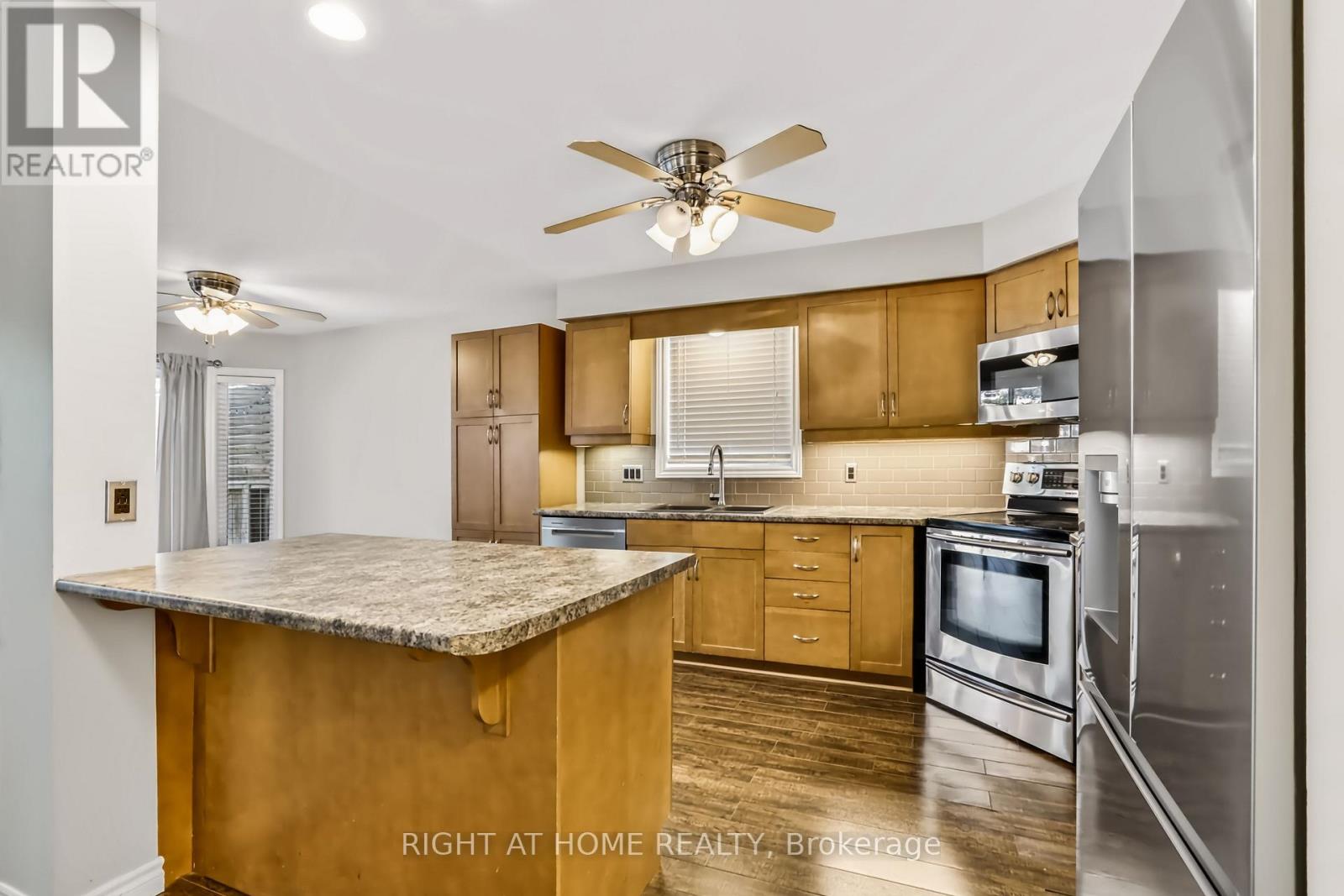 1811 Rollingacres Drive, London North, Ontario  N5X 4K4 - Photo 11 - X13726568
