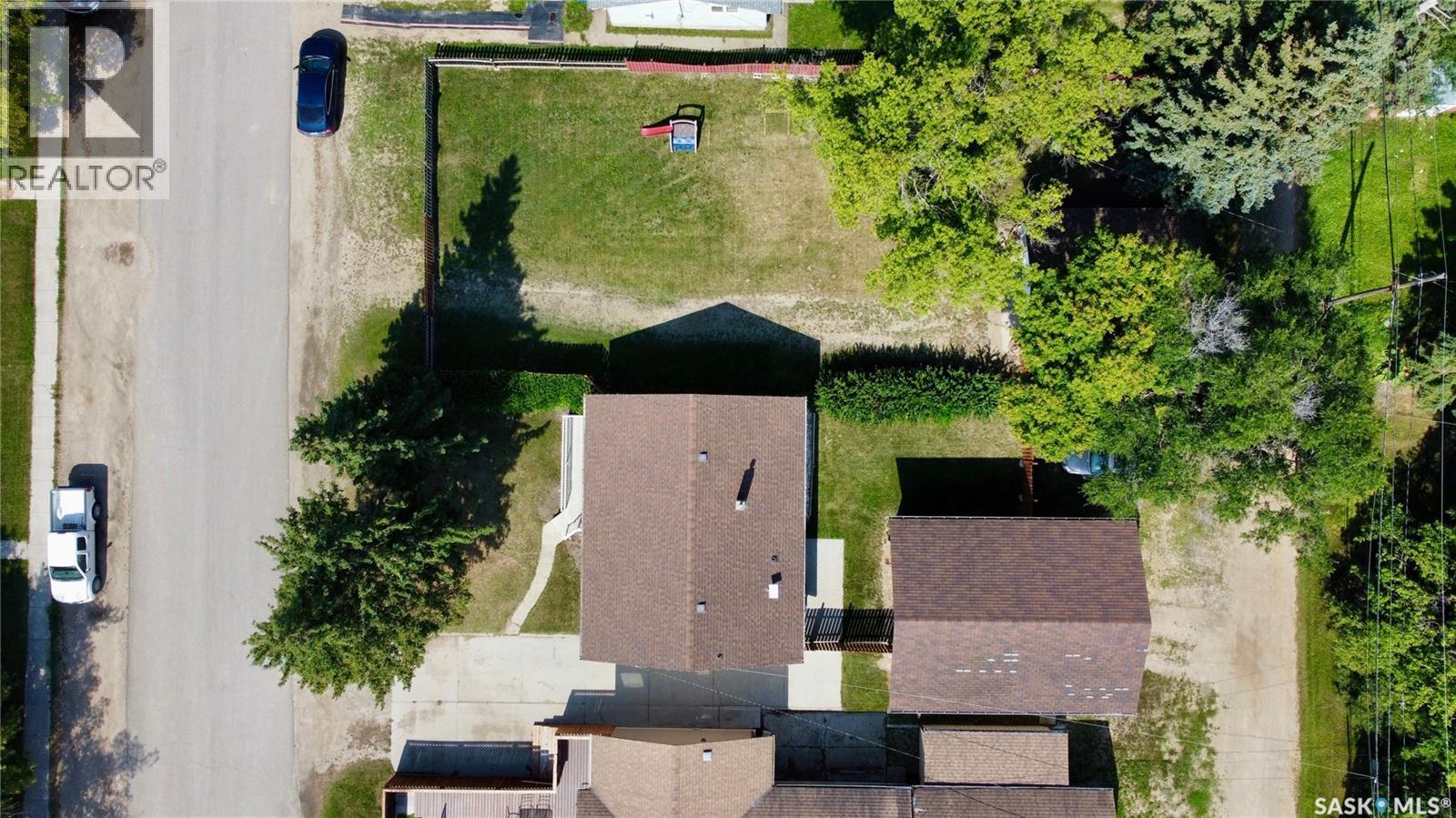 817 Cartier Street, Whitewood, Saskatchewan  S0G 5C0 - Photo 15 - SK047028
