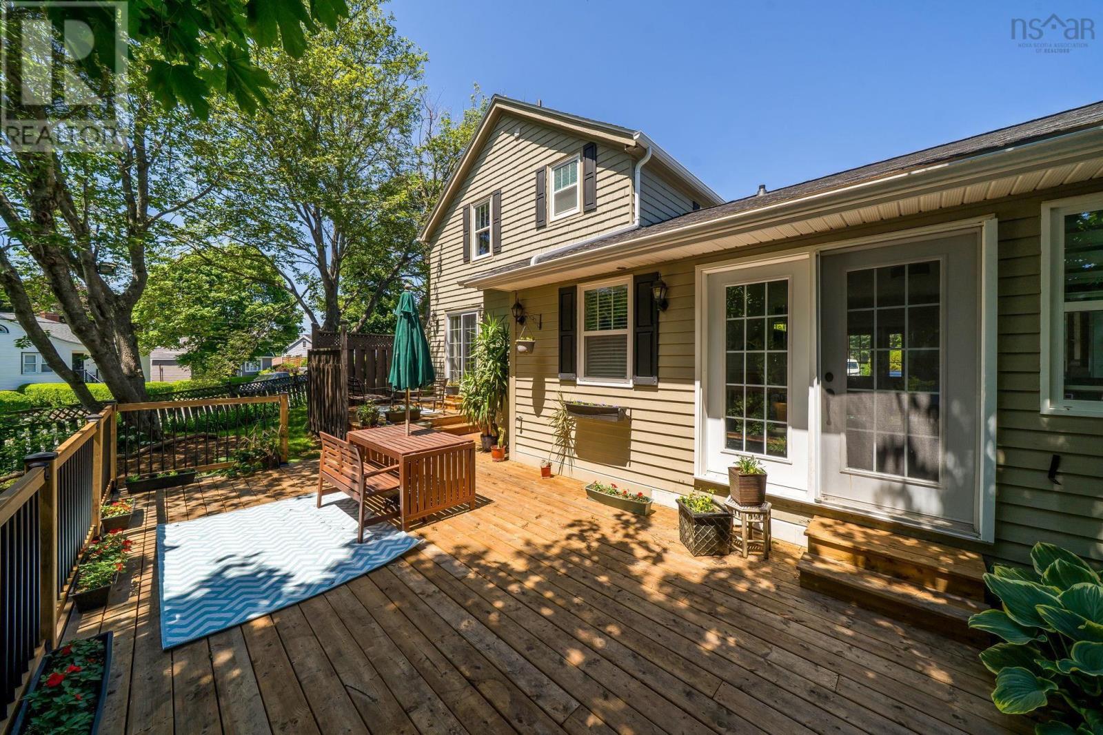 16 Lawnwood Avenue, Halifax, Nova Scotia  B3N 1E7 - Photo 3 - 202617675
