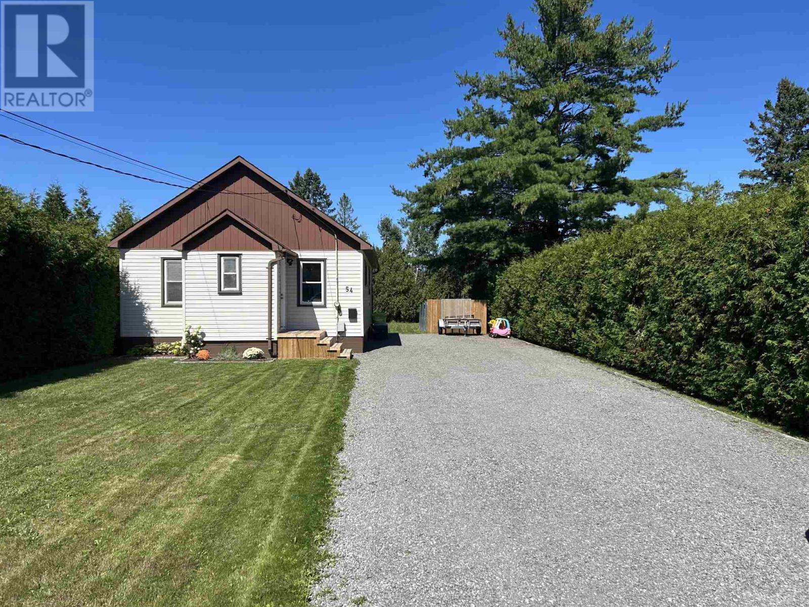 54 Killarney RD, Sault Ste. Marie, Ontario