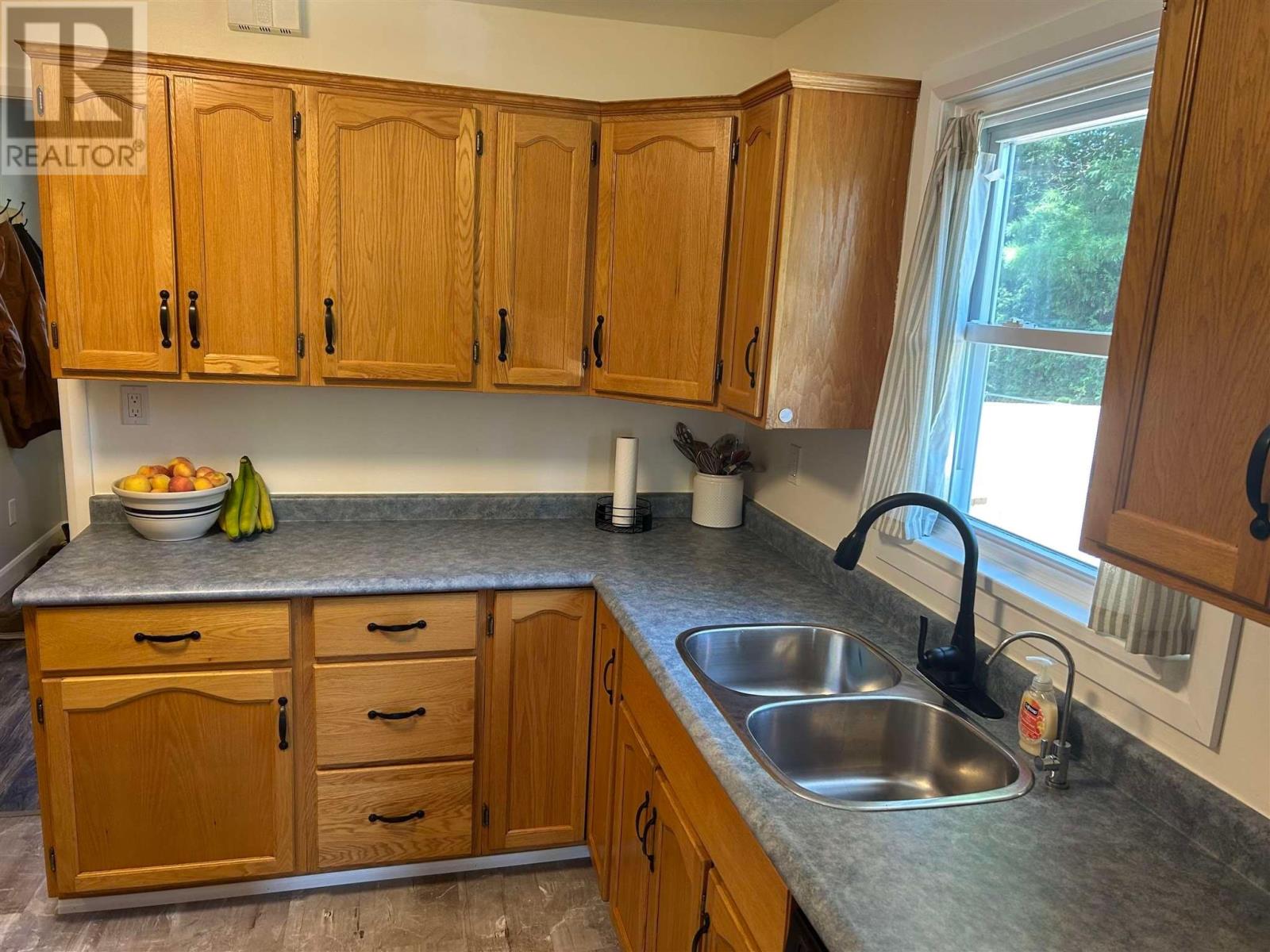 54 Killarney Rd, Sault Ste. Marie, Ontario  P6B 4N8 - Photo 12 - SM262371