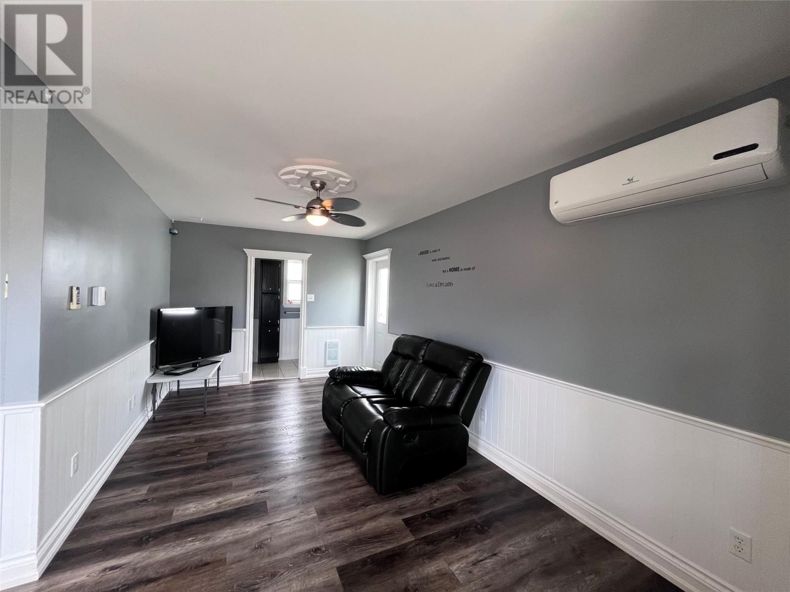 43 Elizabeth Avenue, Grand Bank — photo 12