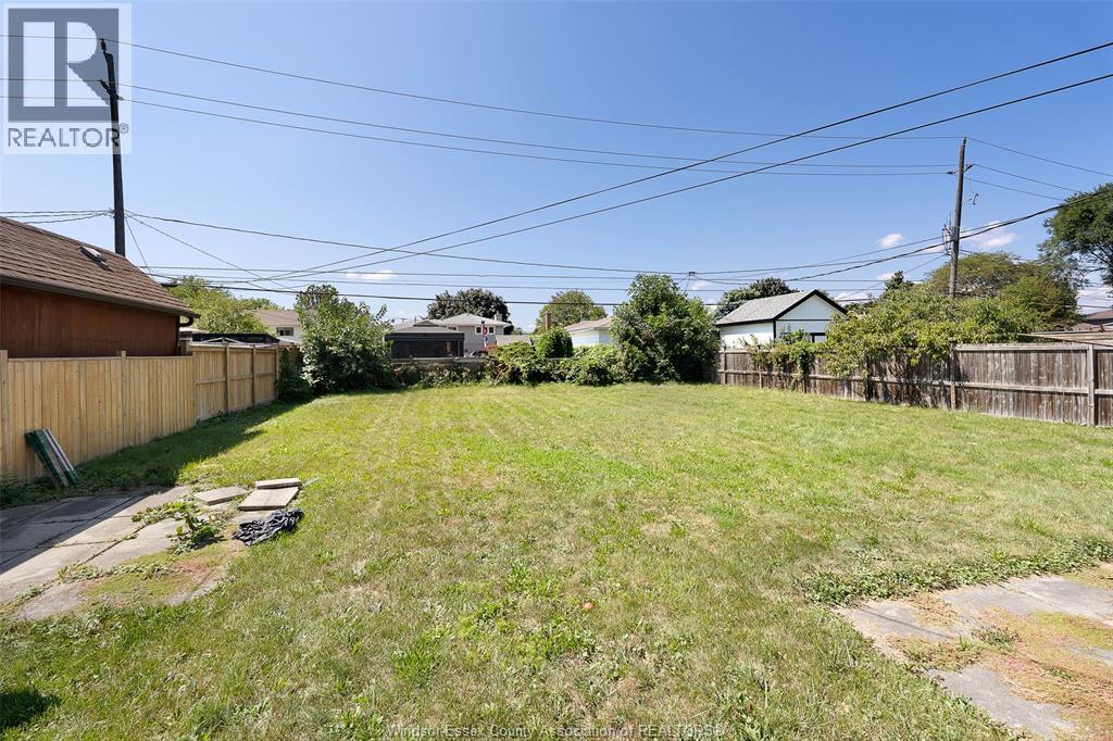 1237 Homedale, Windsor, Ontario  N8S 2T6 - Photo 5 - 26021123
