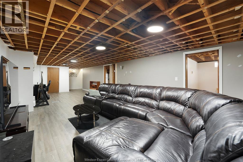 1237 Homedale, Windsor, Ontario  N8S 2T6 - Photo 24 - 26021123