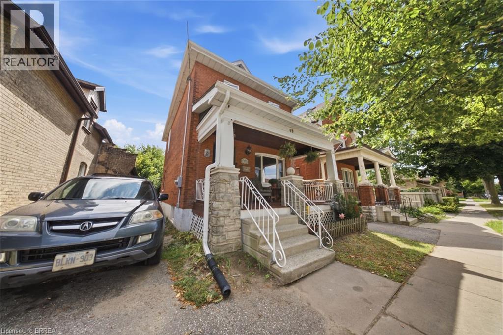 69 Arthur Street, Brantford, Ontario  N3S 3H9 - Photo 3 - 40858354