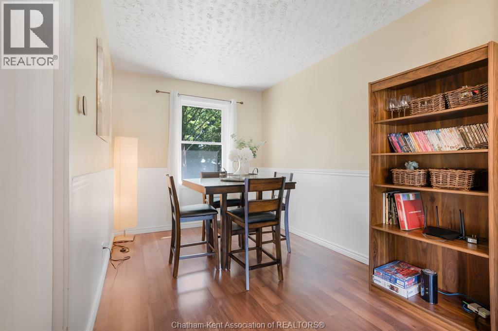 54 Sunnyside Avenue, Chatham, Ontario  N7M 1Z7 - Photo 8 - 26021110