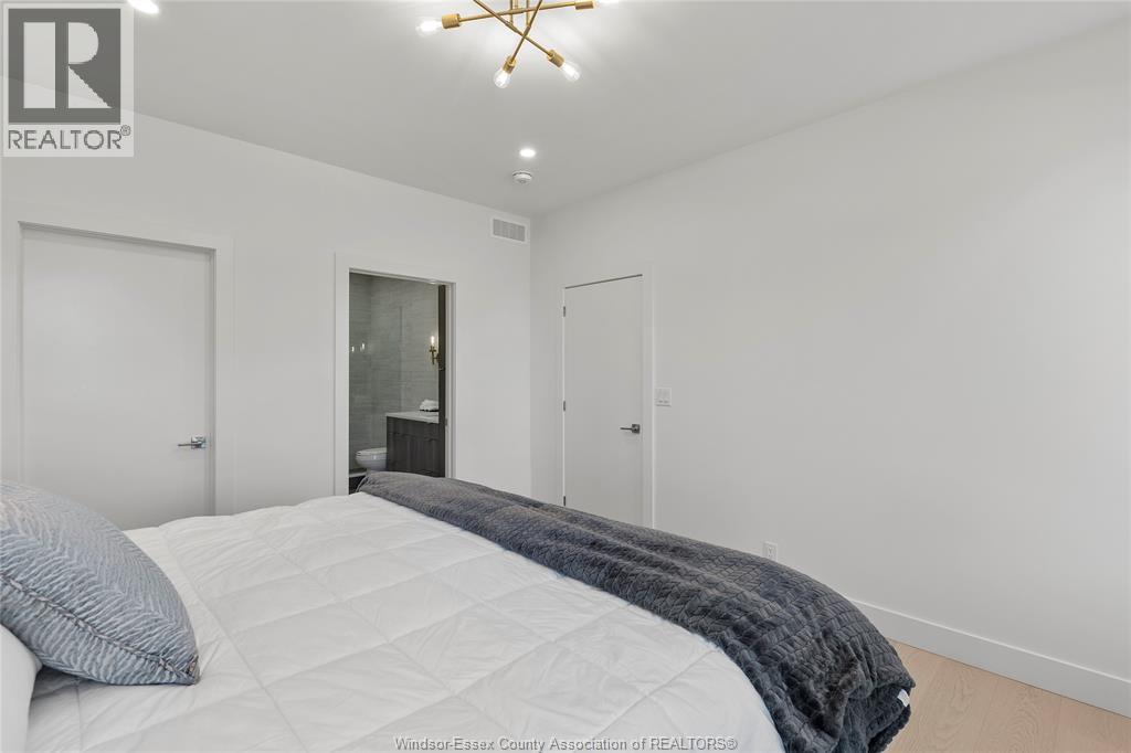 13 Eagle Street, Leamington, Ontario  N8H 0G4 - Photo 12 - 26021128