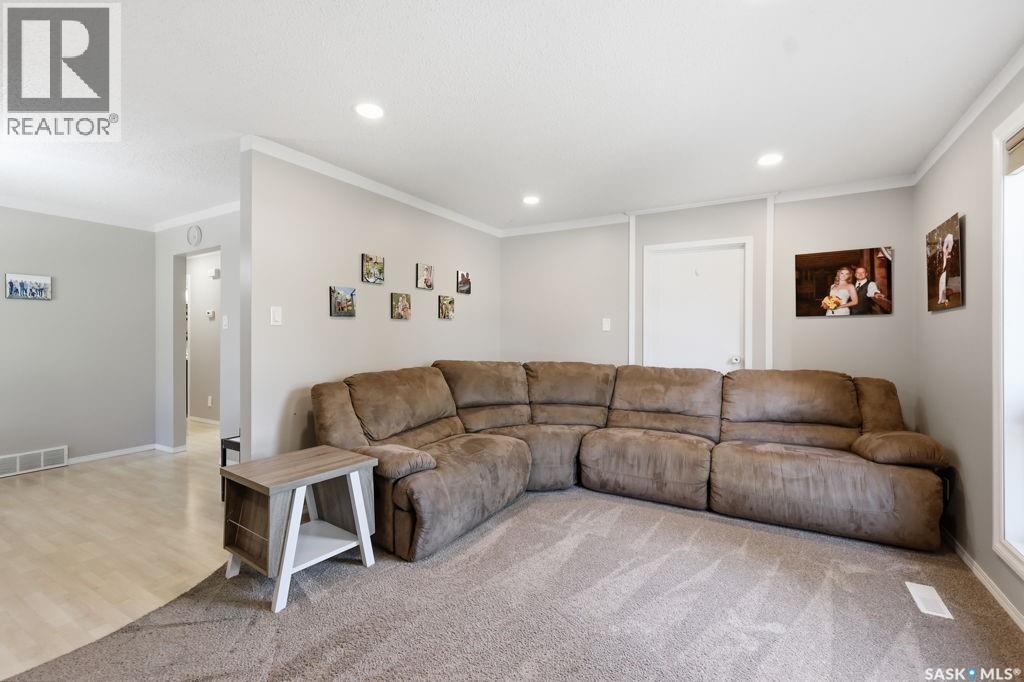 3806 Taylor Street E, Saskatoon, Saskatchewan  S7H 5J4 - Photo 11 - SK046999