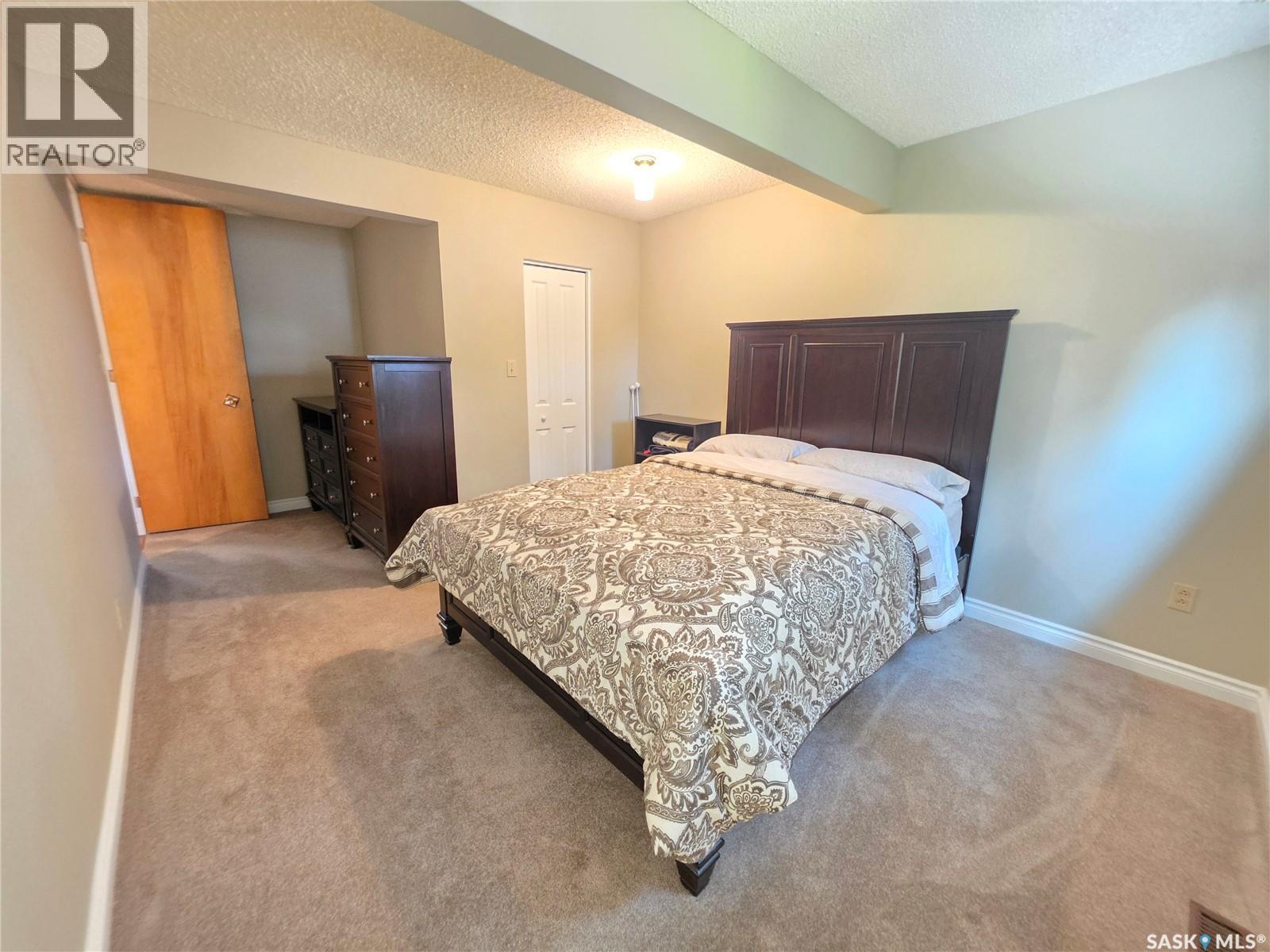 8919 17th Avenue, North Battleford, Saskatchewan  S9A 2T8 - Photo 11 - SK046851