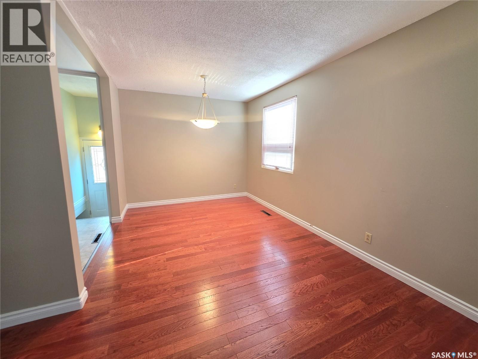 8919 17th Avenue, North Battleford, Saskatchewan  S9A 2T8 - Photo 23 - SK046851