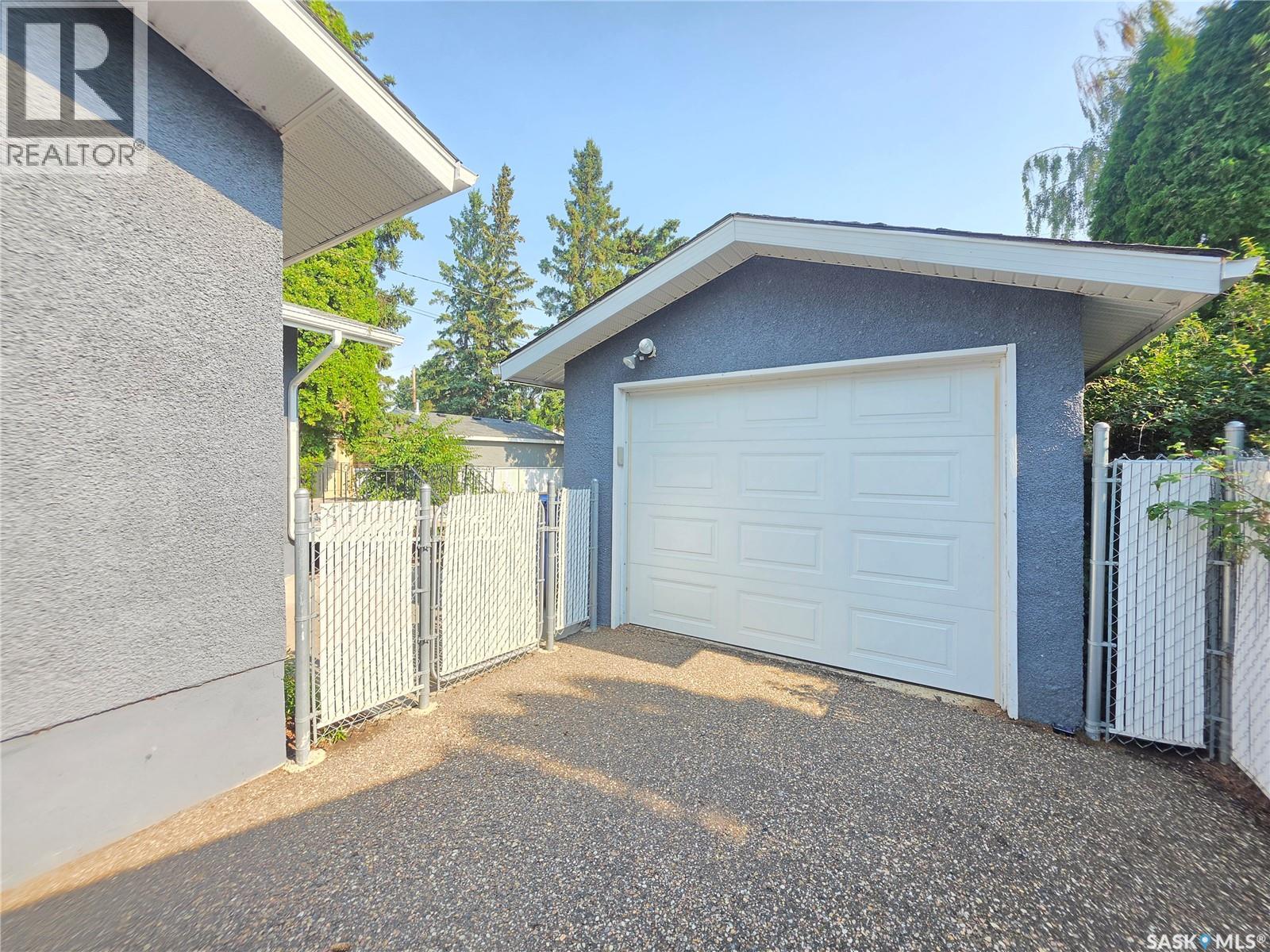 8919 17th Avenue, North Battleford, Saskatchewan  S9A 2T8 - Photo 3 - SK046851