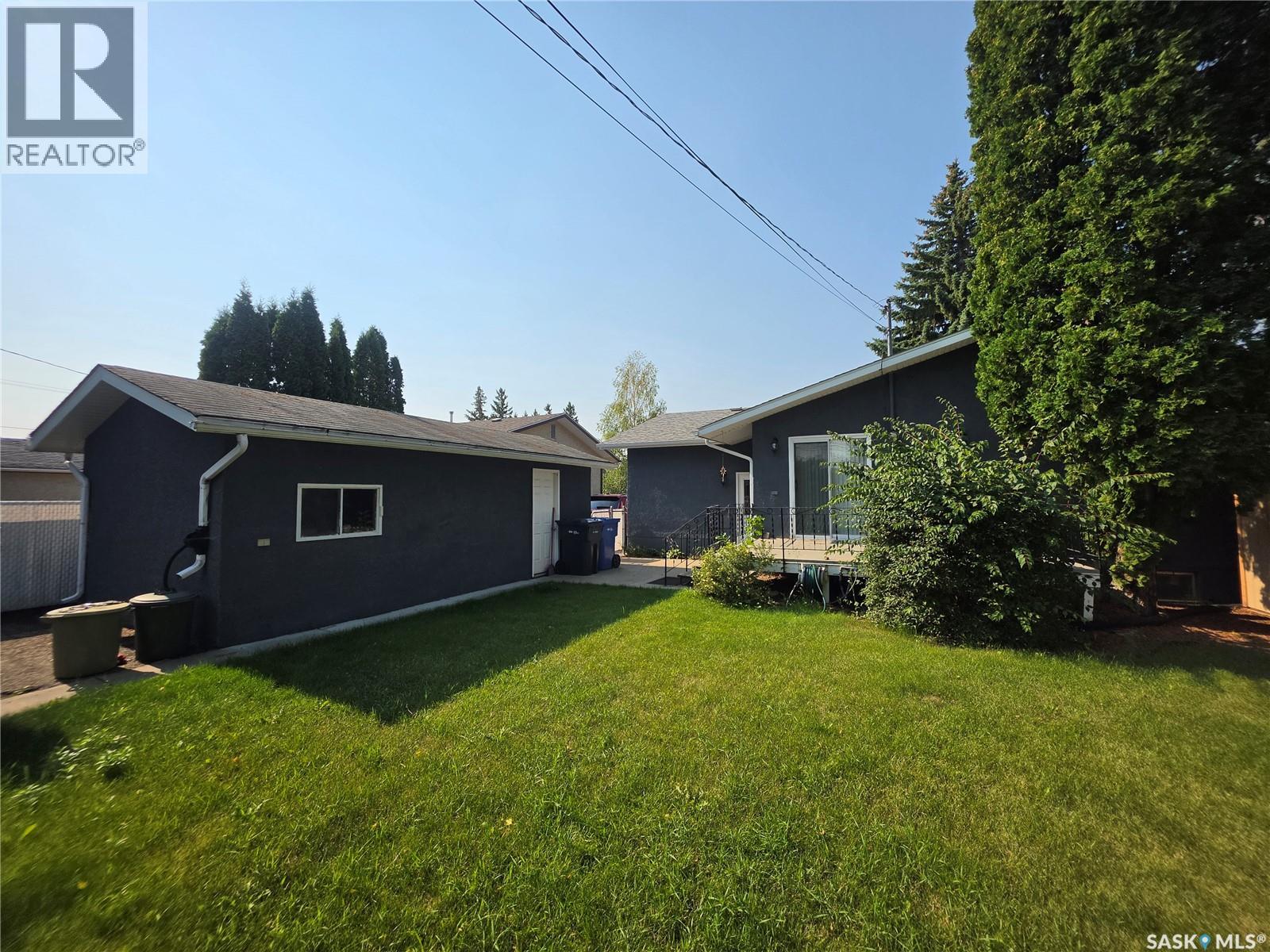 8919 17th Avenue, North Battleford, Saskatchewan  S9A 2T8 - Photo 4 - SK046851