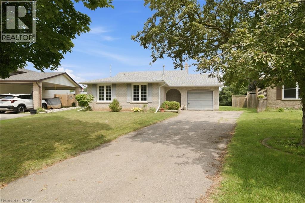 7 SIGURD JENSEN Court, Brantford, Ontario