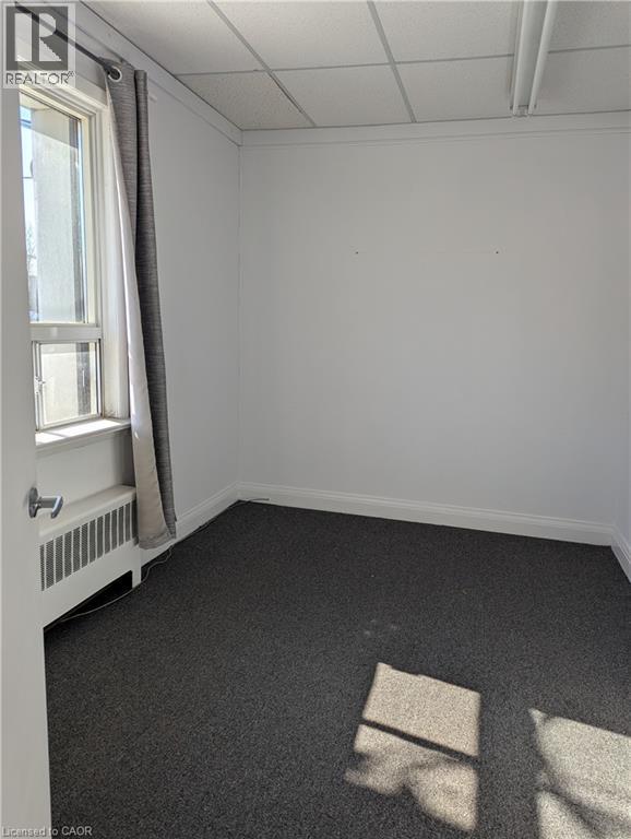 207 King Street S Unit# Upper, Waterloo, Ontario  N2L 1A7 - Photo 3 - 40841981