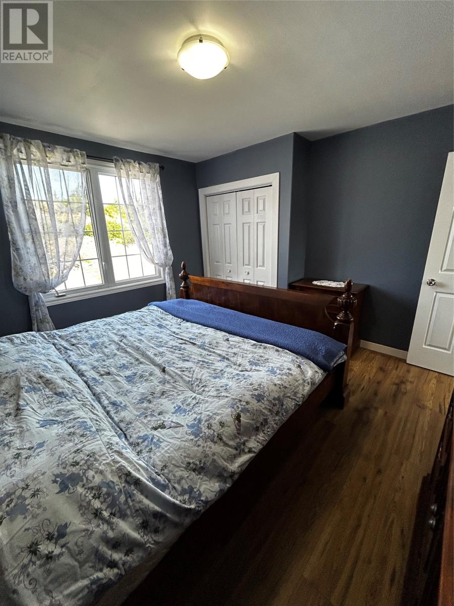 8 Snowspond Road, North River — photo 15