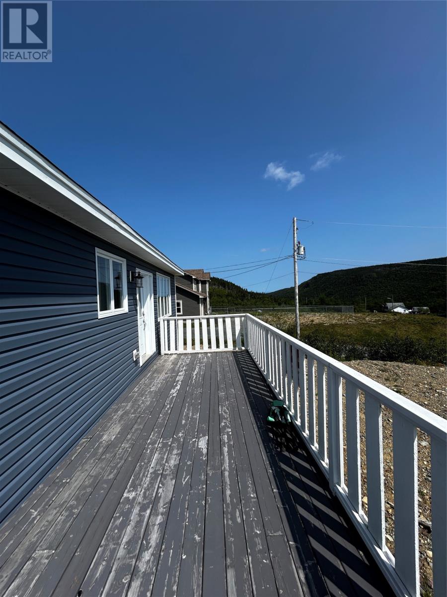 8 Snowspond Road, North River — photo 21