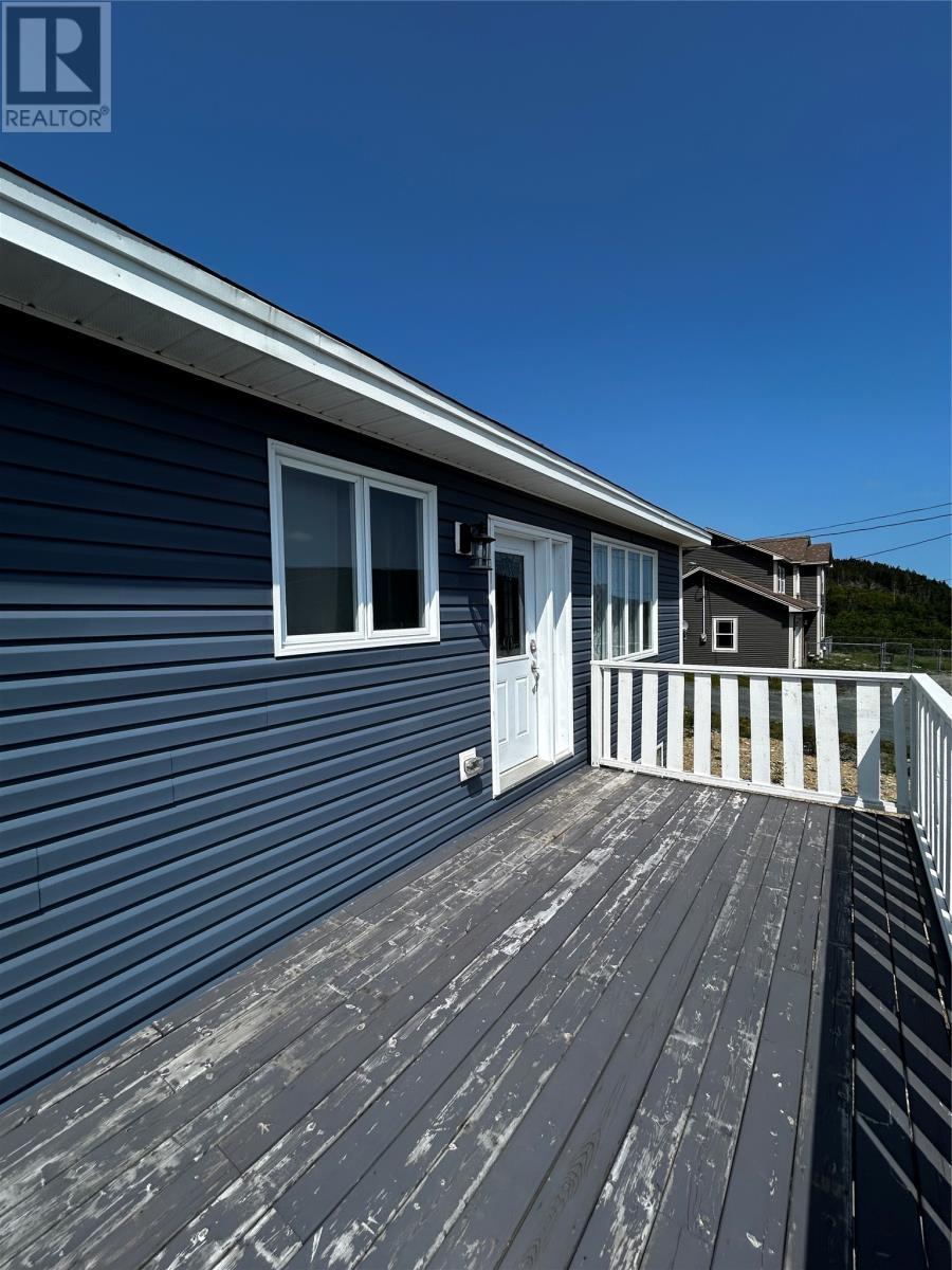 8 Snowspond Road, North River — photo 24