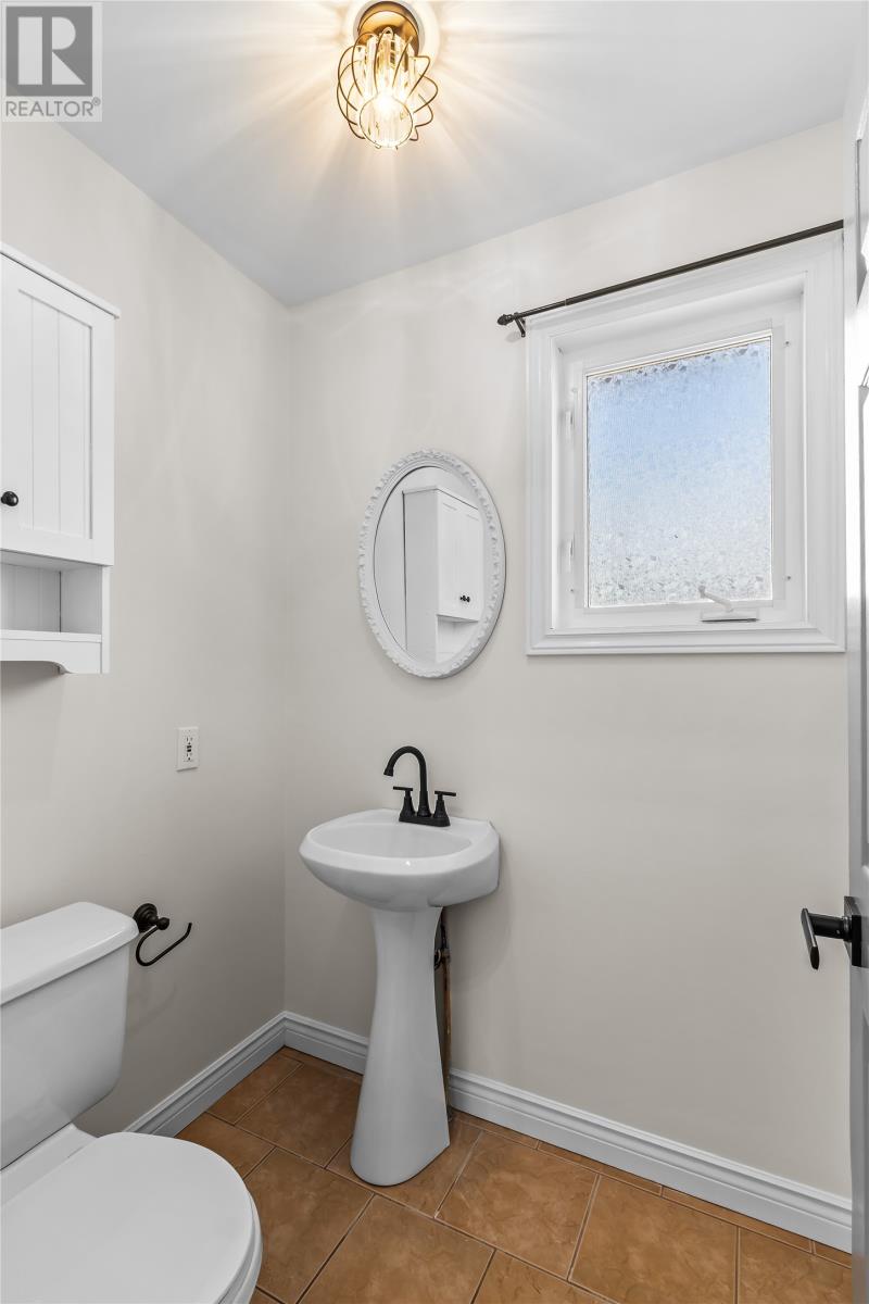 6 Annies Place, Topsail — photo 15