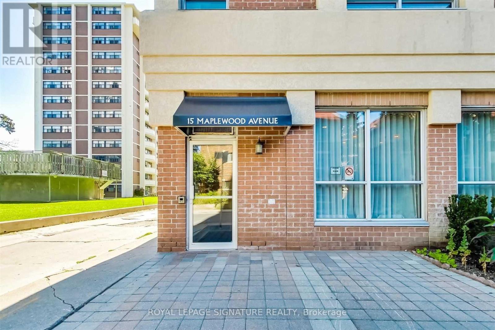 201 - 15 Maplewood Avenue, Toronto, Ontario  M6C 4B4 - Photo 4 - C13726708