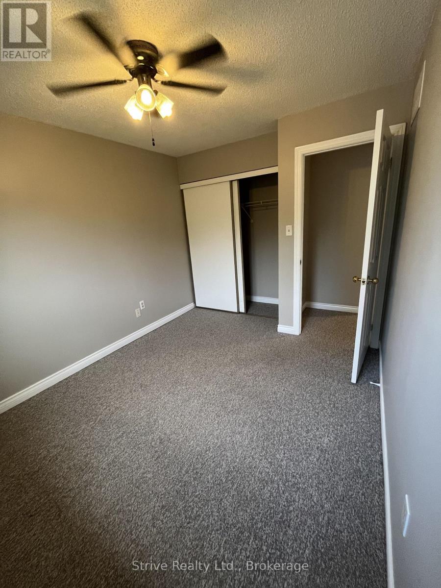 1013 Attersley Drive, Oshawa, Ontario  L1K 2G9 - Photo 10 - E13726744
