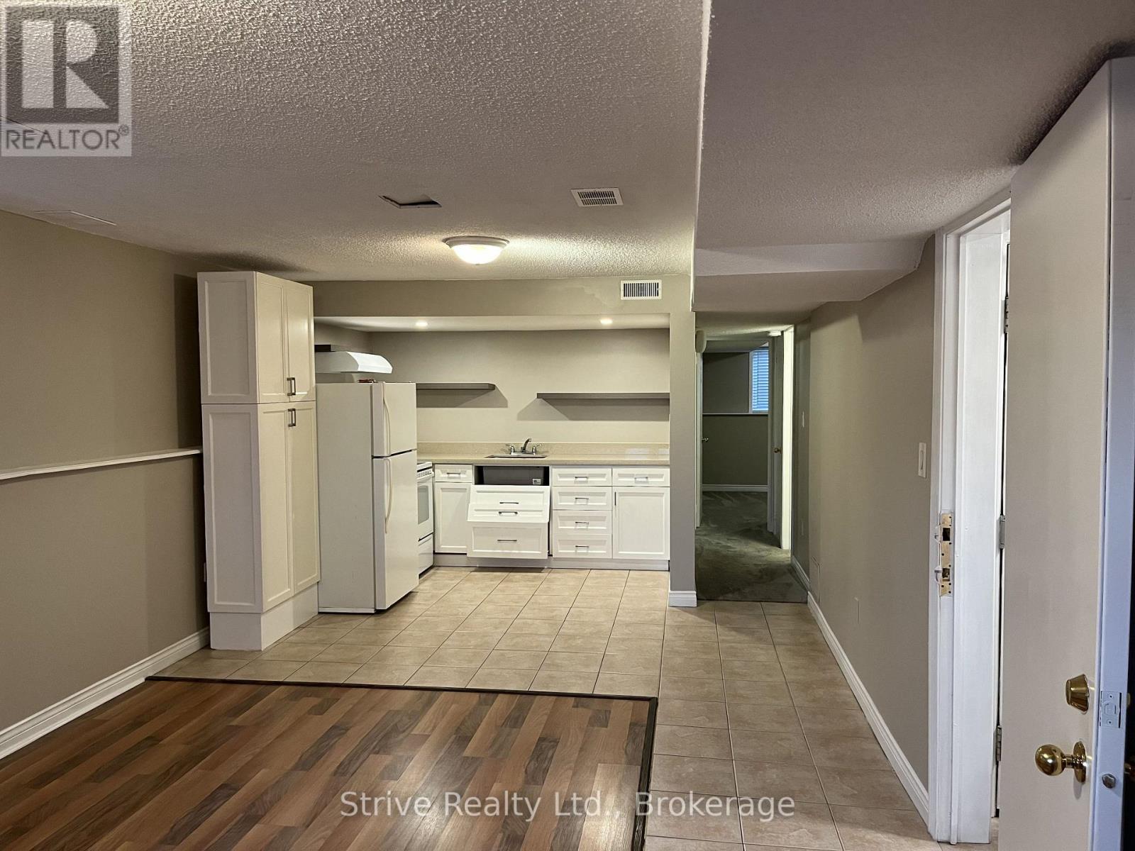 1013 Attersley Drive, Oshawa, Ontario  L1K 2G9 - Photo 15 - E13726744