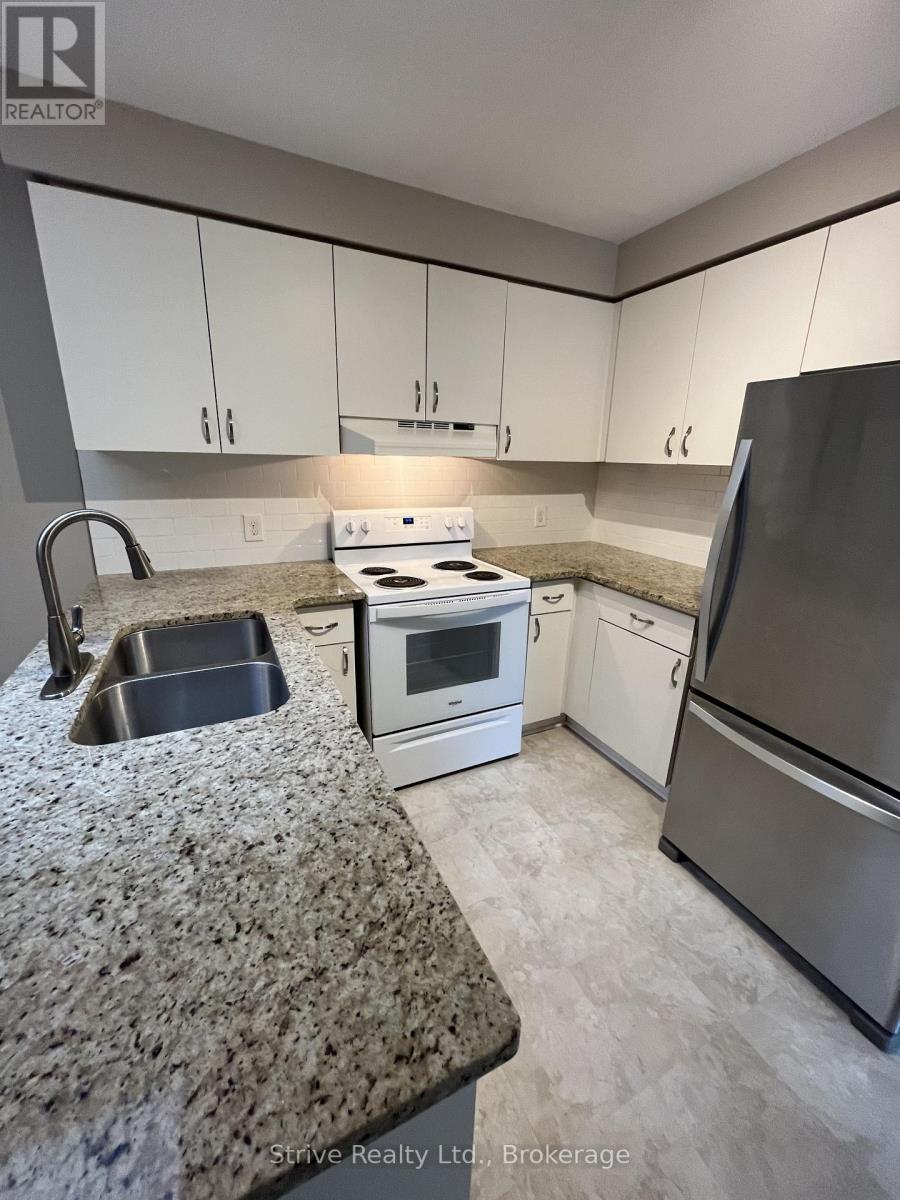 1013 Attersley Drive, Oshawa, Ontario  L1K 2G9 - Photo 8 - E13726744