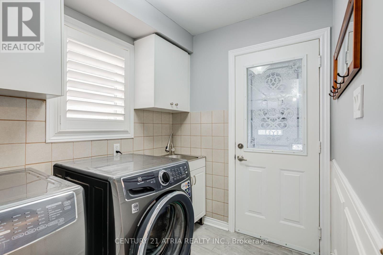 14 Robert Attersley Drive W, Whitby, Ontario  L1R 3E3 - Photo 35 - E13726740