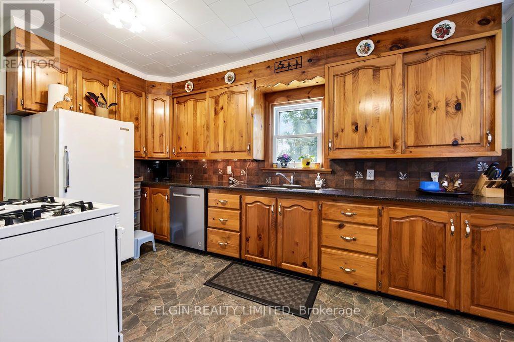 38236 Fingal Line, Southwold, Ontario  N5P 3S5 - Photo 10 - X13726666