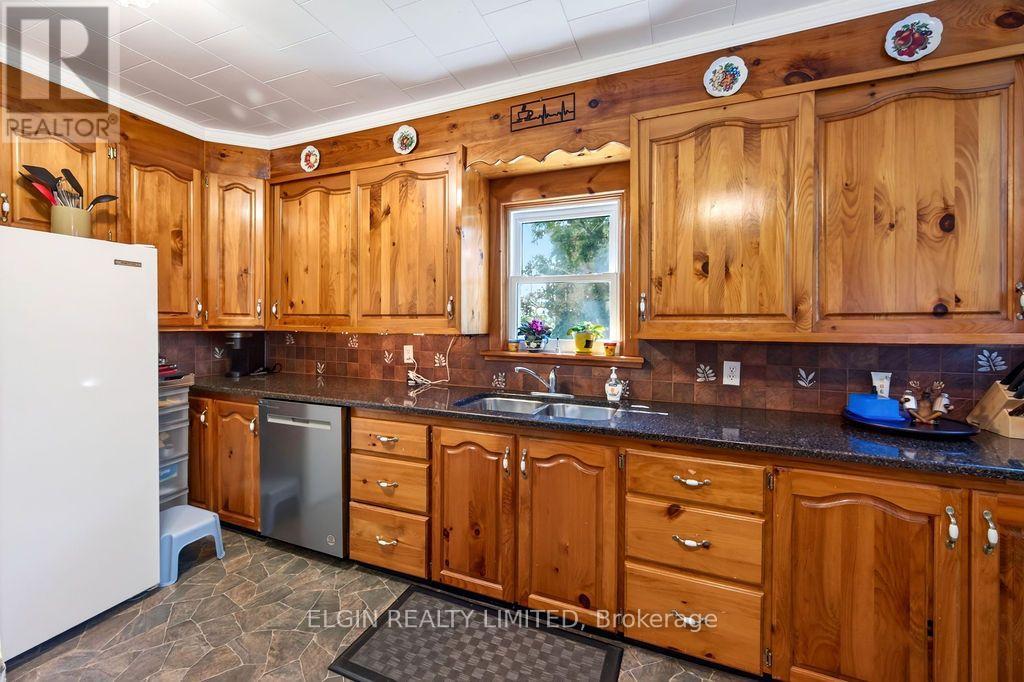 38236 Fingal Line, Southwold, Ontario  N5P 3S5 - Photo 6 - X13726666