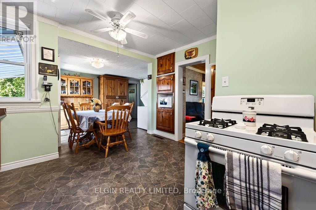 38236 Fingal Line, Southwold, Ontario  N5P 3S5 - Photo 8 - X13726666