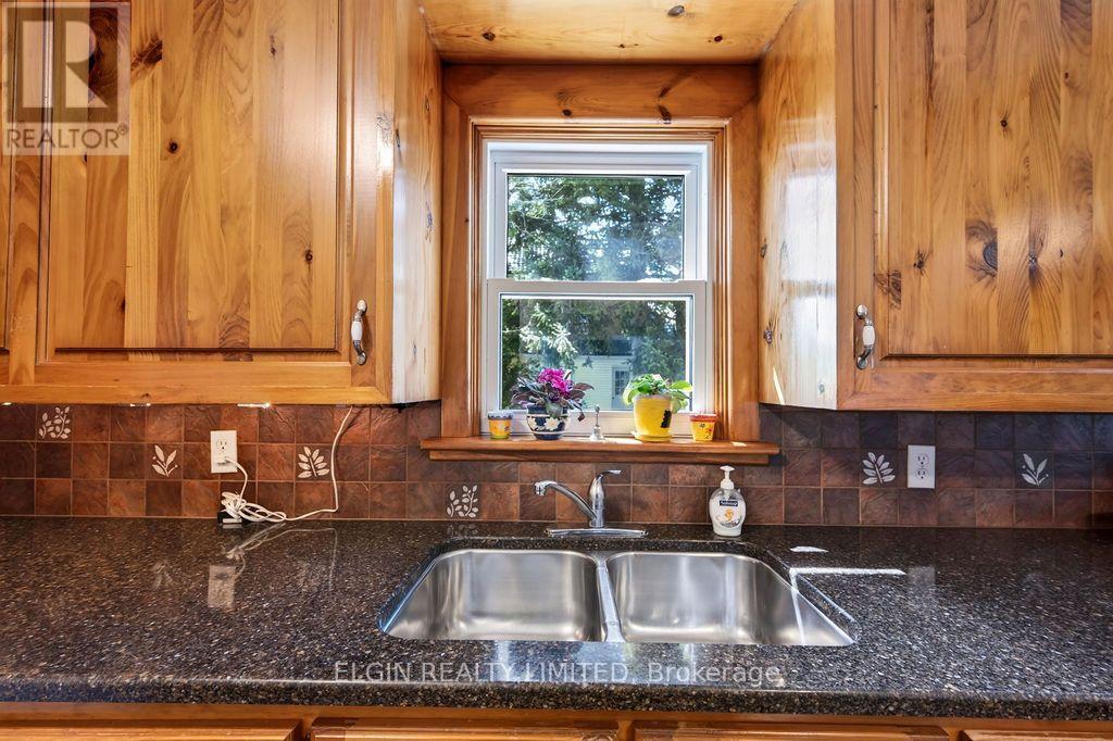 38236 Fingal Line, Southwold, Ontario  N5P 3S5 - Photo 9 - X13726666
